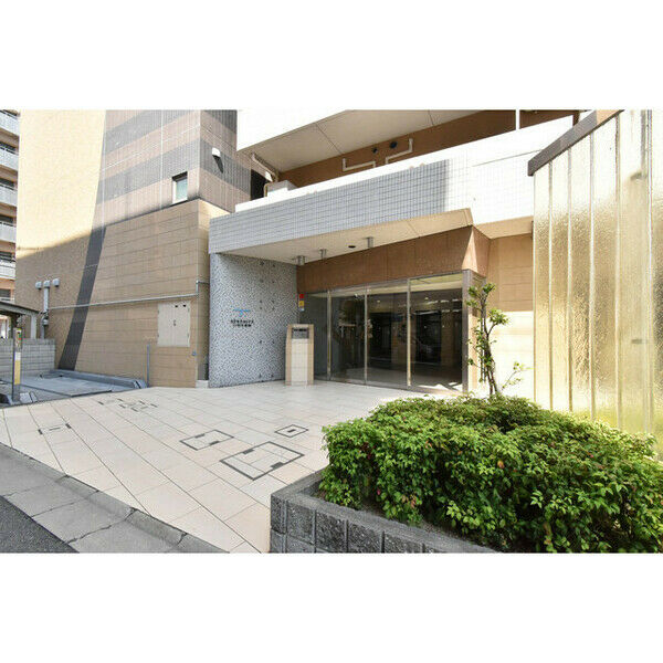 4/4 エントランス