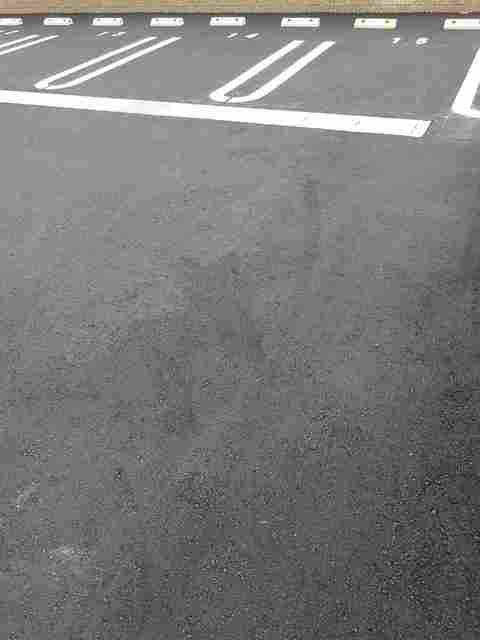 16/22 駐車場