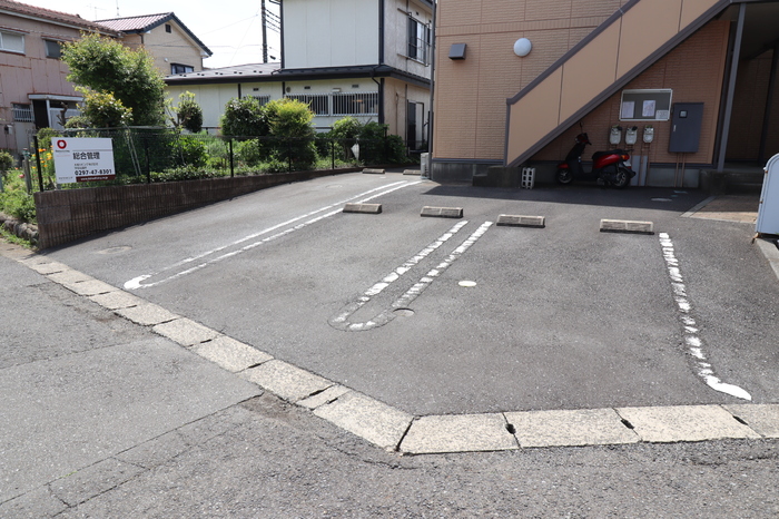 19/19 駐車場