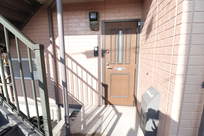 16/18 エントランス