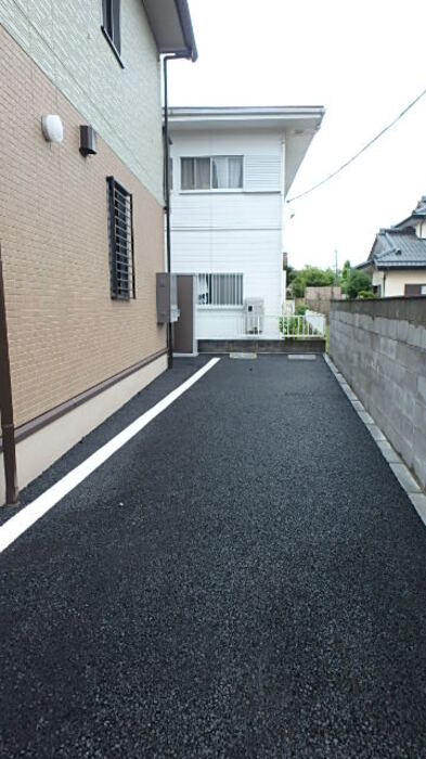 3/3 駐車場