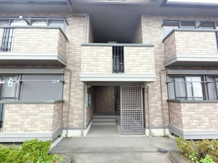 19/21 エントランス