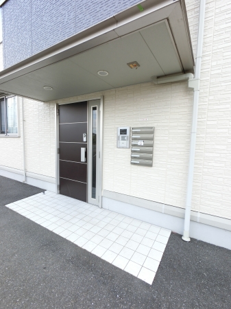 17/24 エントランス