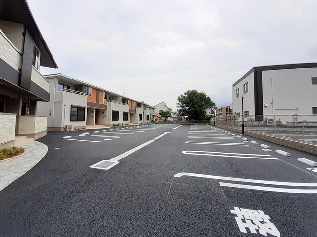 14/20 駐車場