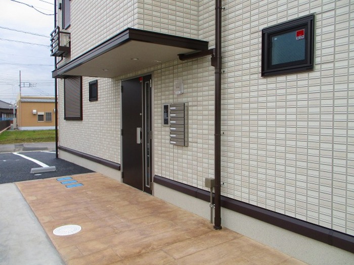 17/18 エントランス