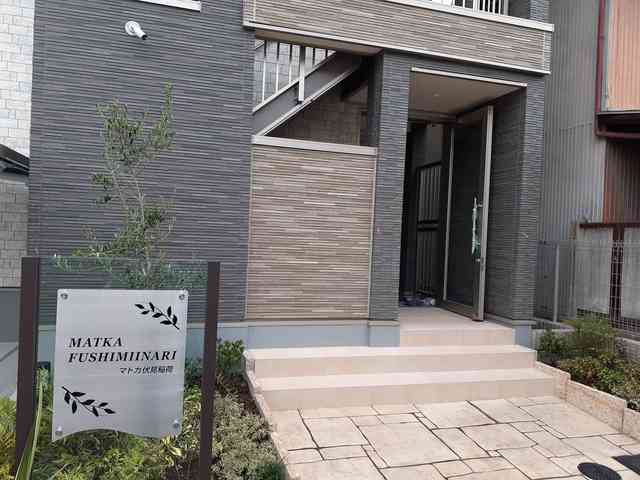 13/20 エントランス