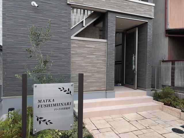 13/20 エントランス