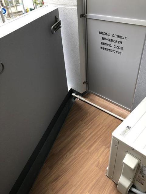 23/30 バルコニー