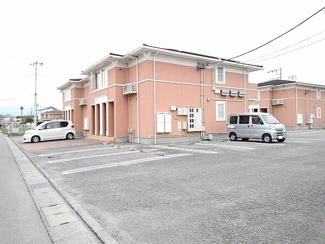 14/20 駐車場