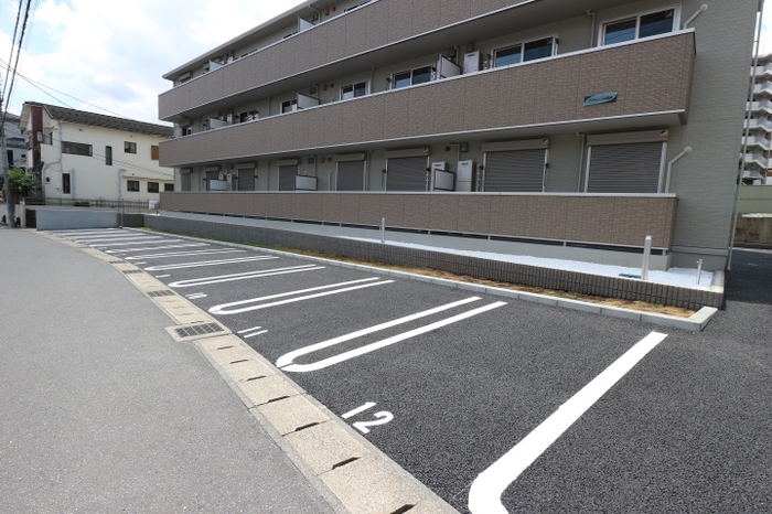 18/19 駐車場