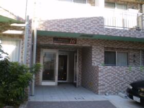 15/16 エントランス