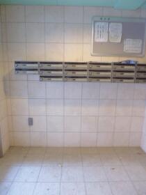 3/3 エントランス