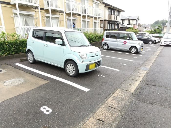 2/2 駐車場