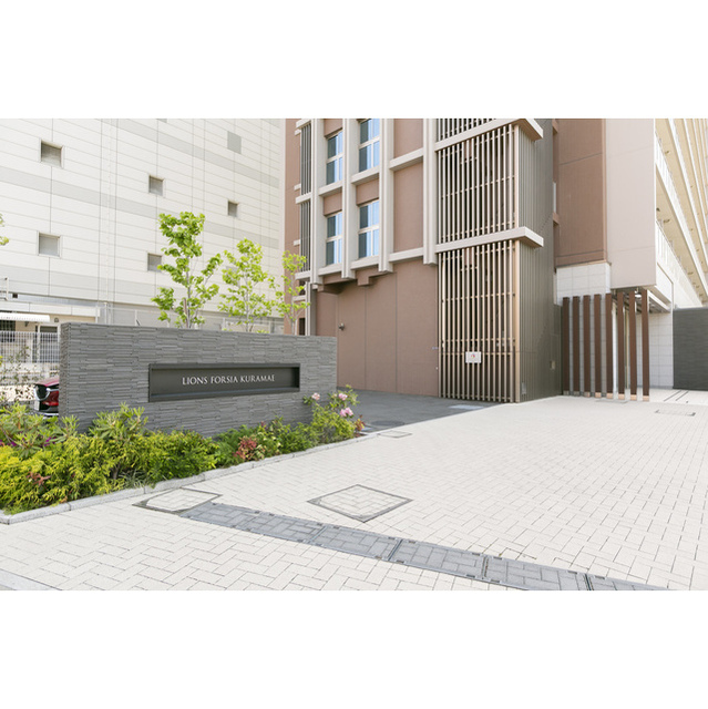 17/17 エントランス