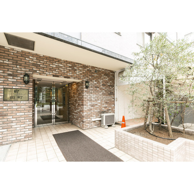 15/22 エントランス