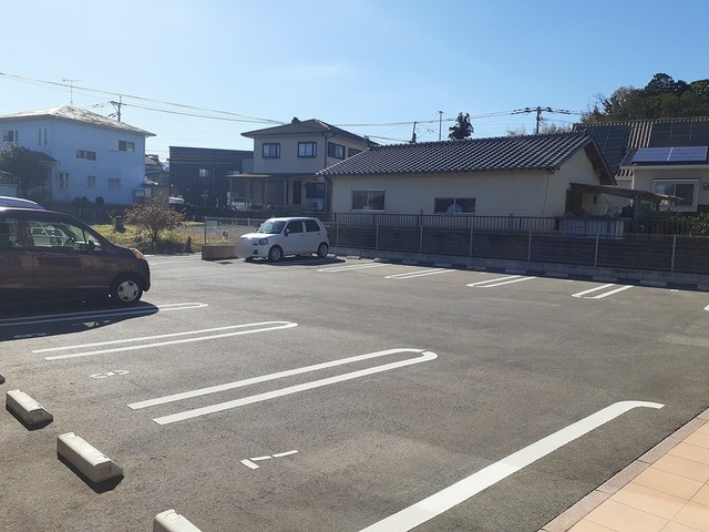 14/20 駐車場
