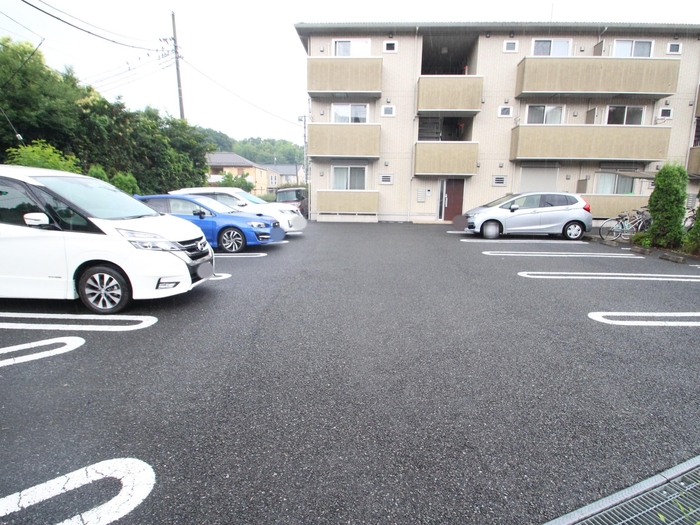 19/20 駐車場