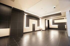 13/13 エントランス