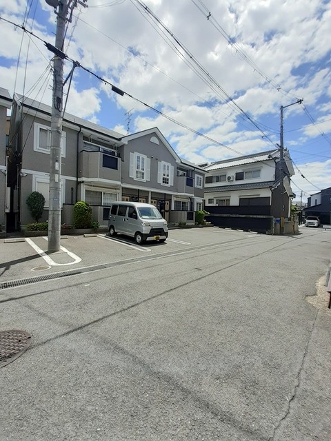 14/20 駐車場