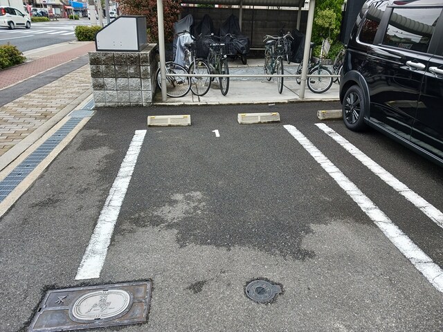 14/20 駐車場