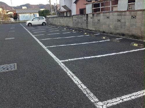 14/14 駐車場