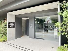 15/25 エントランス