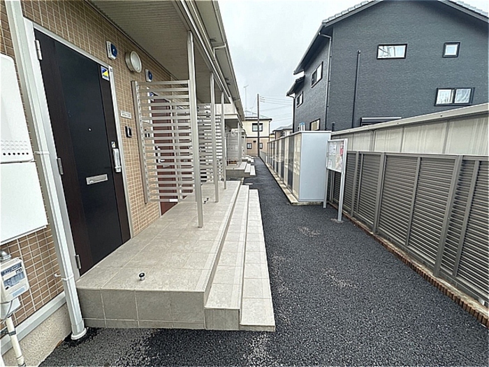 19/28 エントランス