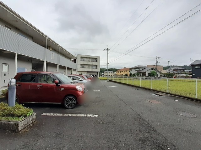 18/24 エントランス