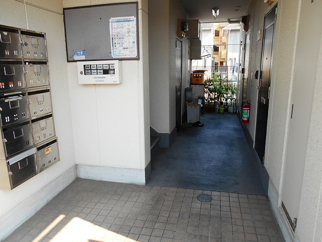 15/20 エントランス