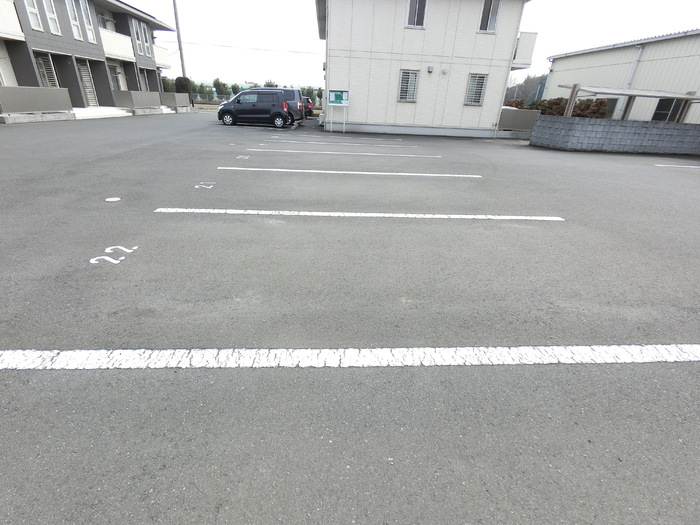 17/20 駐車場