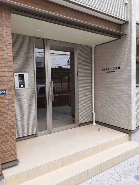 14/21 エントランス