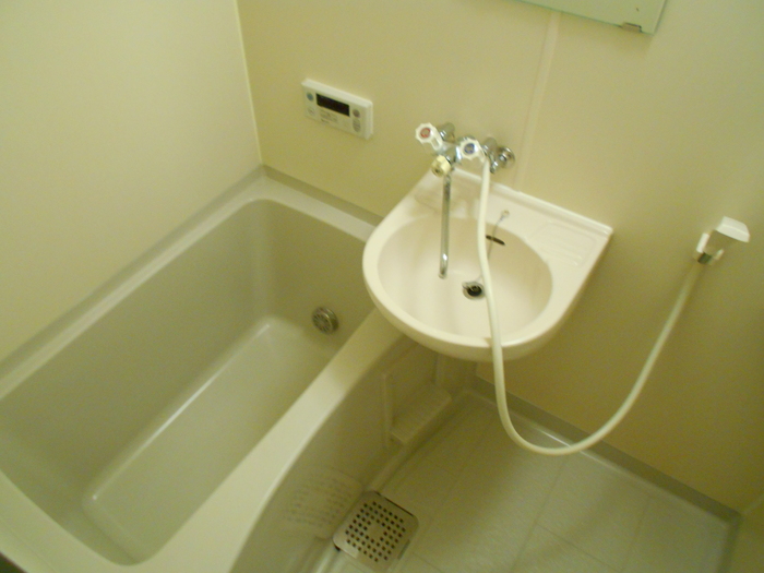 7/15 浴室