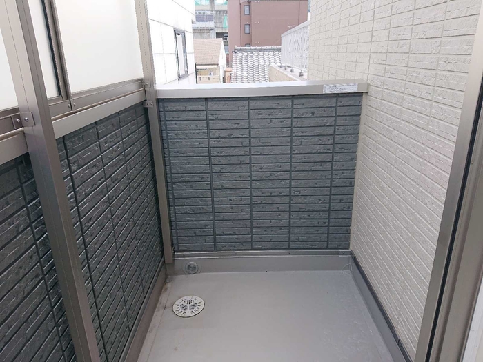 16/20 バルコニー