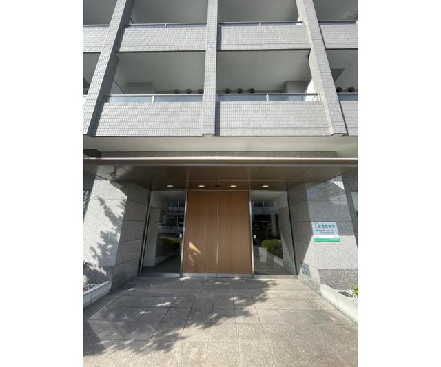 29/30 エントランス