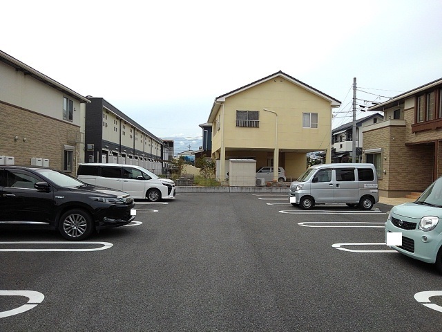 2/8 駐車場