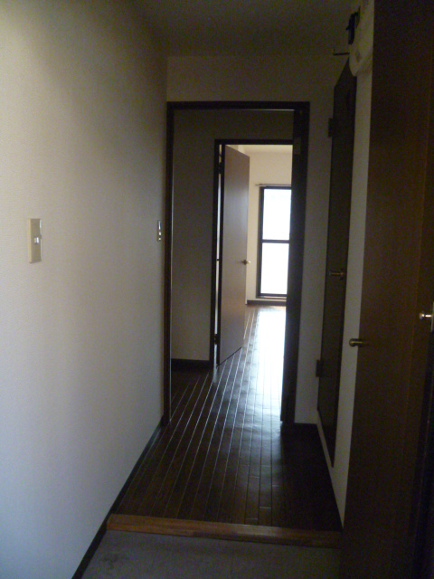 14/30 玄関