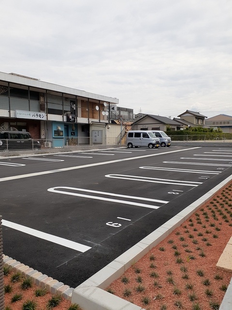 14/20 駐車場