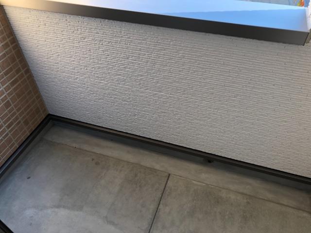 18/25 バルコニー