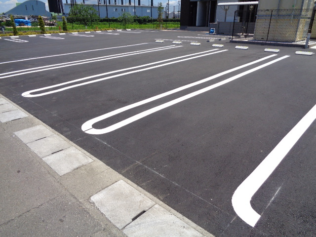 14/20 駐車場