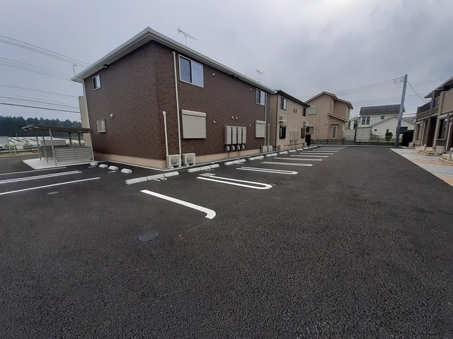 14/20 駐車場