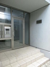 4/4 エントランス