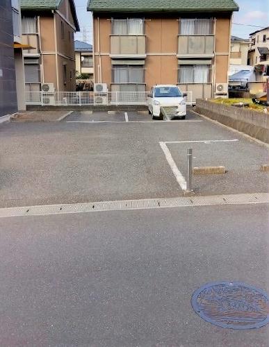 13/15 エントランス