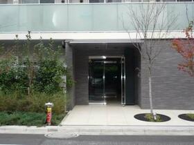 15/16 エントランス