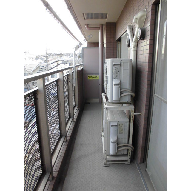 15/23 バルコニー