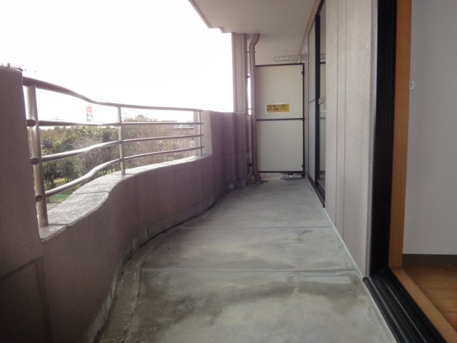 17/30 バルコニー