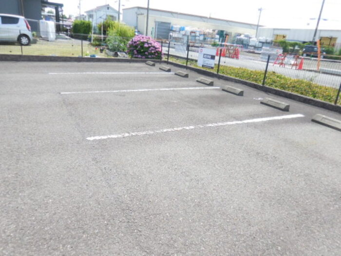 4/4 駐車場