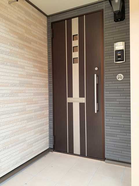 14/20 エントランス