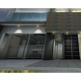 17/19 エントランス