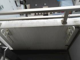 13/16 バルコニー