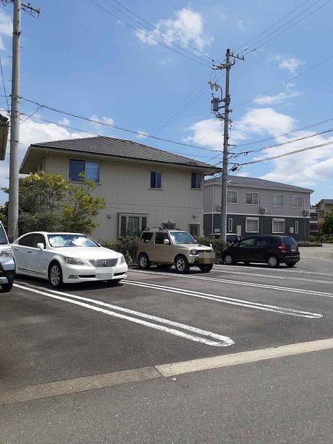 2/8 駐車場